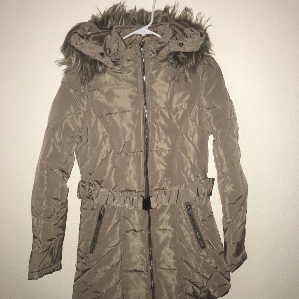 Tan brown puff jacket with fur lined hood